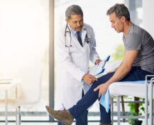 Knee Doctor Melbourne – Helping People With Knee Pain